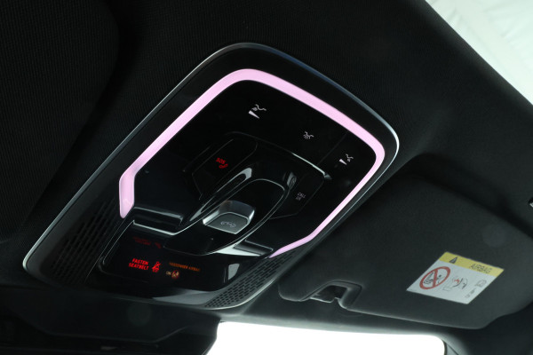 Lynk & Co 01 1.5 Zwarte hemel, Panorama, Digital Dash!