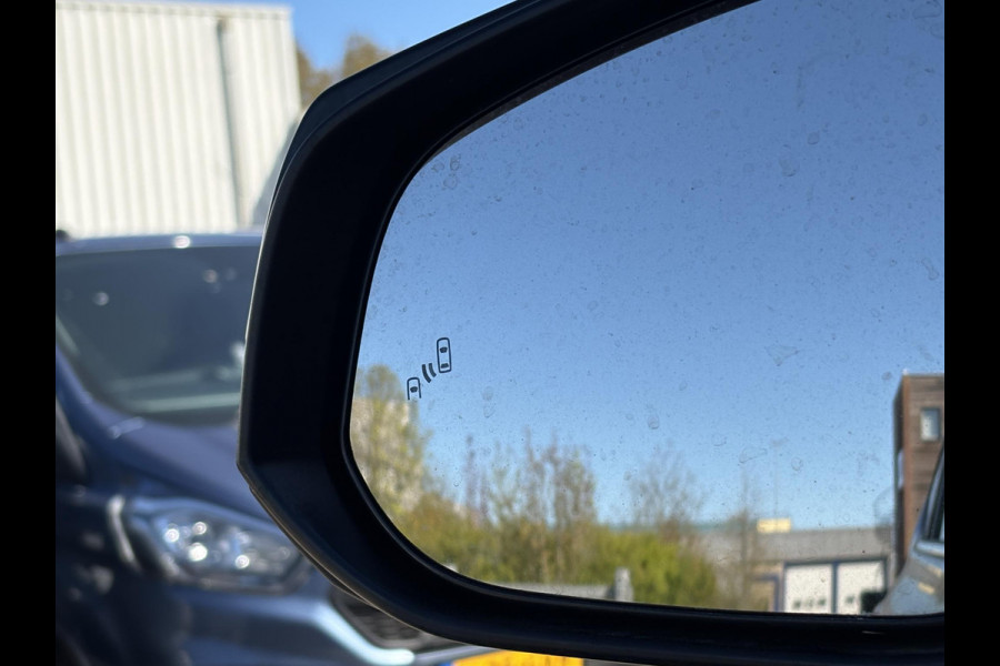 Toyota highlander 2.5-l Hybrid Luxury | VOL! | Pano | Stoel- Verwarming & Ventilatie | Head-Up | JBL | Memory Seats |