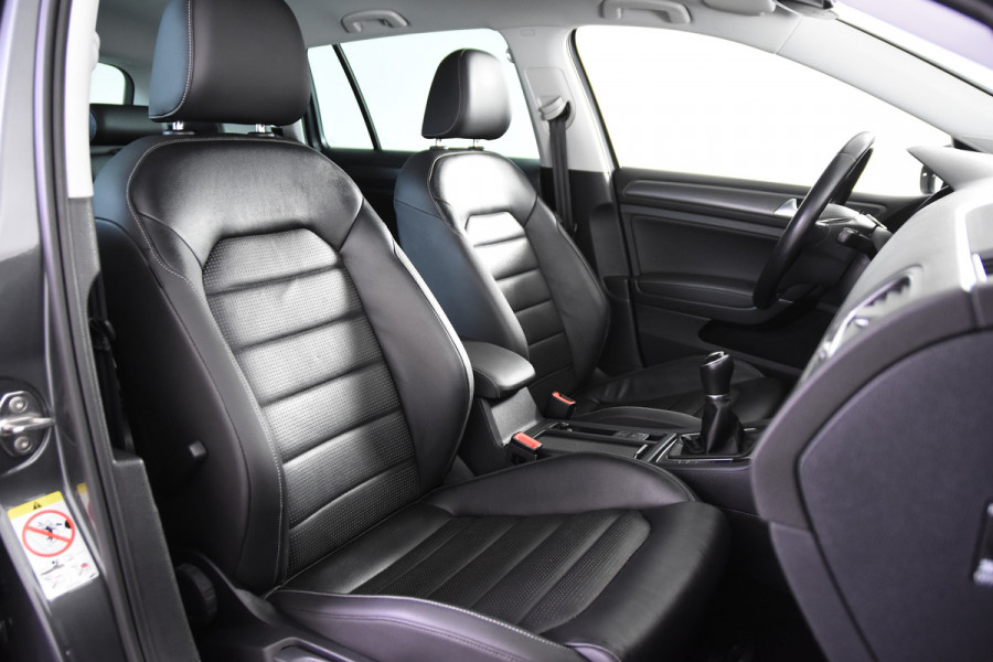 Volkswagen Golf Variant Highline *Leer*Camera*Carplay*Navi*