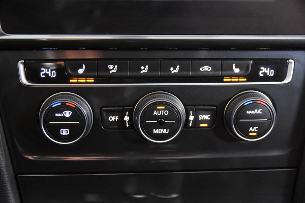 Volkswagen Golf Variant Highline *Leer*Camera*Carplay*Navi*