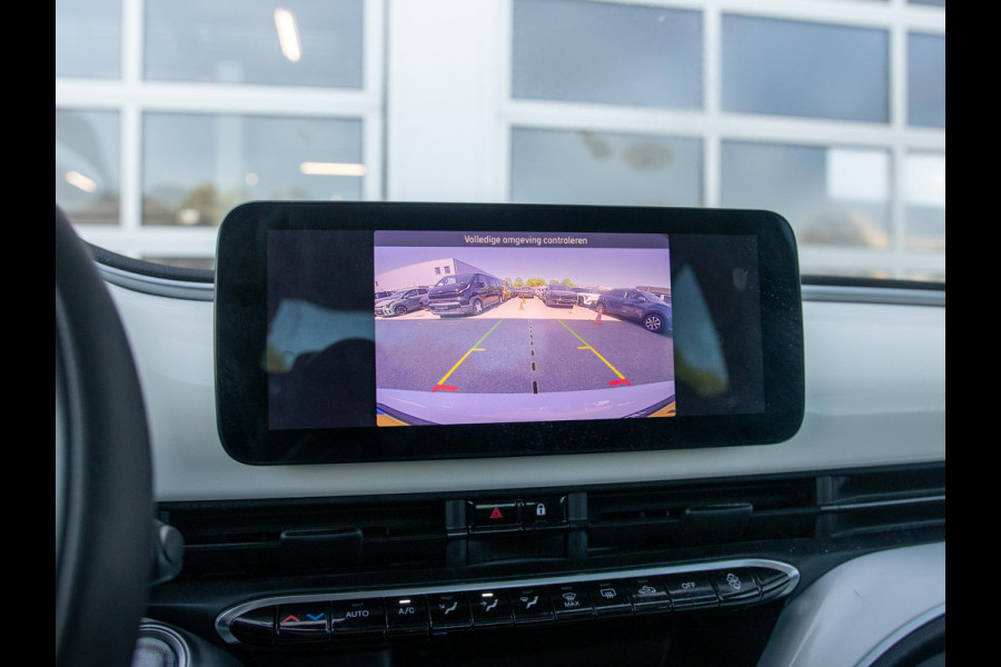 Fiat 500E Icon 42 kWh l SOH 92,8% | Clima | Cruise | Camera | 17" | Priv. Glass | Schuif/Kanteldak | Winter Pack | BSM | Apple Carplay