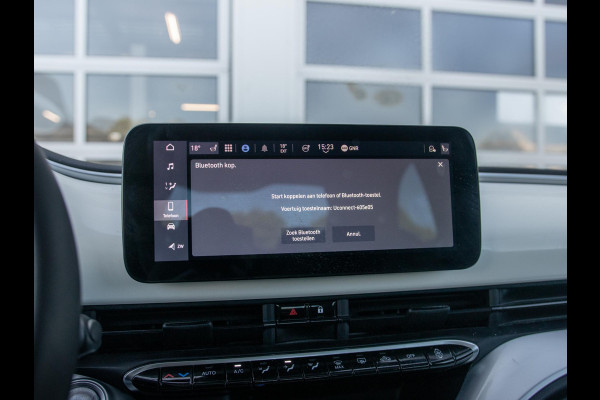 Fiat 500E Icon 42 kWh l SOH 92,8% | Clima | Cruise | Camera | 17" | Priv. Glass | Schuif/Kanteldak | Winter Pack | BSM | Apple Carplay