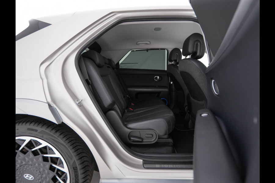 Hyundai IONIQ 5 Lounge 73kWh [ 3-Fase-11kW ] {SOH-97%} (INCL-BTW) Aut *HEATPUMP | LEATHER | BOSE-SOUND | FULL-LED | ADAPTIVE-CRUISE | BLINDSPOT | DIGI-COCKPIT | AMBIENTLIGHT | DAB | SHIFTPADDLES | HEAD-UP | NAVI-FULLMAP | KEYLESS | ...