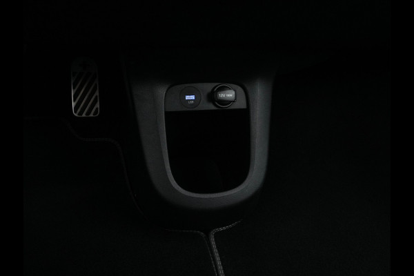Hyundai IONIQ 5 Lounge 73kWh [ 3-Fase-11kW ] {SOH-97%} (INCL-BTW) Aut *HEATPUMP | LEATHER | BOSE-SOUND | FULL-LED | ADAPTIVE-CRUISE | BLINDSPOT | DIGI-COCKPIT | AMBIENTLIGHT | DAB | SHIFTPADDLES | HEAD-UP | NAVI-FULLMAP | KEYLESS | ...