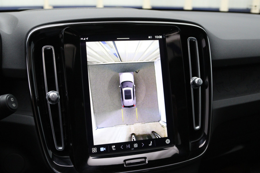 Volvo XC40 Recharge Ultimate 70 kWh 232 PK, Harman/Kardon, Panoramadak, 360 Camera, Adap. Cruise Control