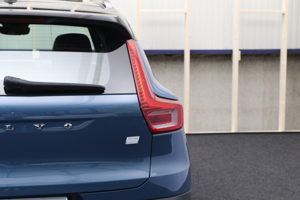Volvo XC40 Recharge Ultimate 70 kWh 232 PK, Harman/Kardon, Panoramadak, 360 Camera, Adap. Cruise Control