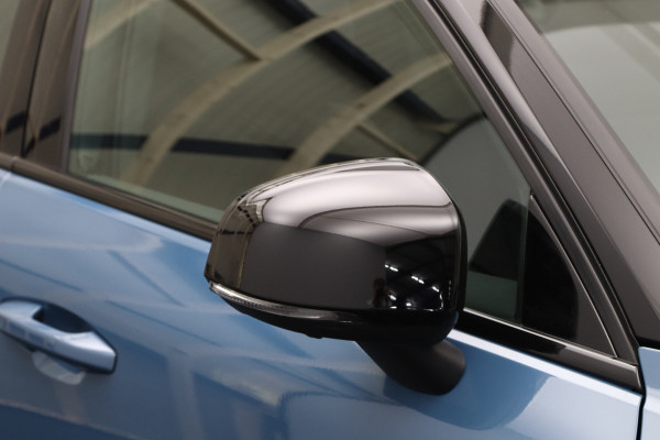 Volvo XC40 Recharge Ultimate 70 kWh 232 PK, Harman/Kardon, Panoramadak, 360 Camera, Adap. Cruise Control
