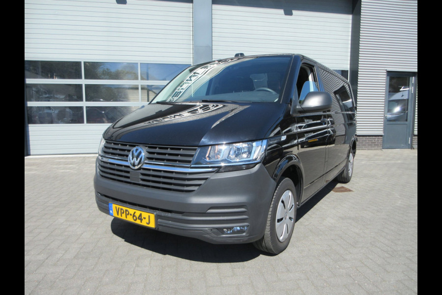 Volkswagen Transporter 2.0 TDI L2H1 airco navigatie trekhaak