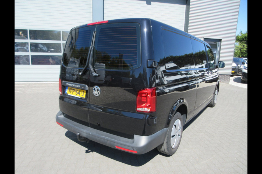 Volkswagen Transporter 2.0 TDI L2H1 airco navigatie trekhaak