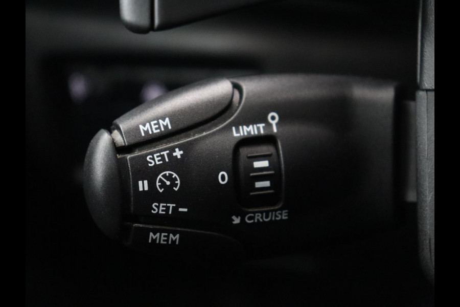 Citroën C5 Aircross 1.6 Plug-in Hybrid 225 Business | SOH 94,3% | Trekhaak | Camera | Carplay | Navigatie | Parkeerhulp | Half leder | Digital Cockpit | Climate control | Cruise control | PHEV | Plug In