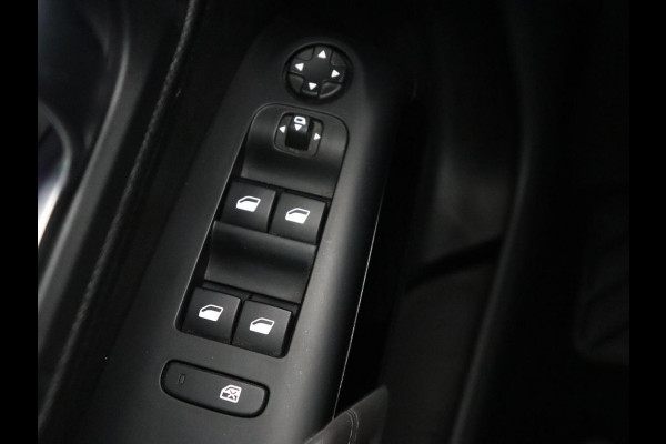 Citroën C5 Aircross 1.6 Plug-in Hybrid 225 Business | SOH 94,3% | Trekhaak | Camera | Carplay | Navigatie | Parkeerhulp | Half leder | Digital Cockpit | Climate control | Cruise control | PHEV | Plug In