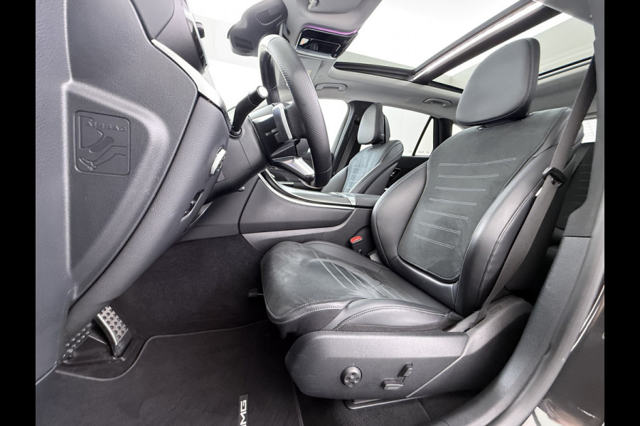 Mercedes-Benz GLC 400e 4Matic AMG 381pk // SoH 94,8% // Panorama dak // Trekhaak // Rijassistentiepakket // Distronic // 360 Camera // 20" AMG //