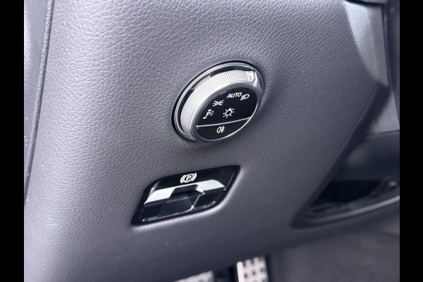 Mercedes-Benz GLC 400e 4Matic AMG 381pk // SoH 94,8% // Panorama dak // Trekhaak // Rijassistentiepakket // Distronic // 360 Camera // 20" AMG //