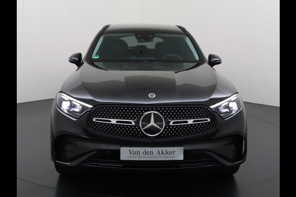 Mercedes-Benz GLC 400e 4Matic AMG 381pk // SoH 94,8% // Panorama dak // Trekhaak // Rijassistentiepakket // Distronic // 360 Camera // 20" AMG //