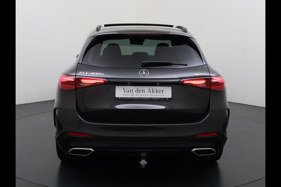 Mercedes-Benz GLC 400e 4Matic AMG 381pk // SoH 94,8% // Panorama dak // Trekhaak // Rijassistentiepakket // Distronic // 360 Camera // 20" AMG //