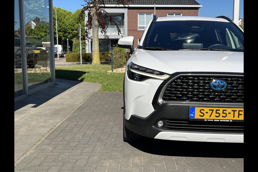 Toyota Corolla Cross 2.0 High Power Hybrid Style | Elektrische achterklep, Dodehoekherkenning, 18 inch, Stoel + Stuurverwarming