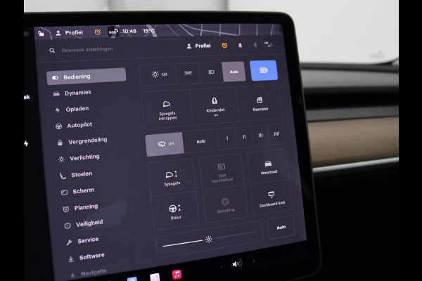 Tesla Model 3 Standard RWD Plus 60 kWh | SOH 87,7% | Autopilot | Trekhaak | Panoramadak | Leder | Stoelverwarming | Full LED | Camera | Navigatie | Keyless