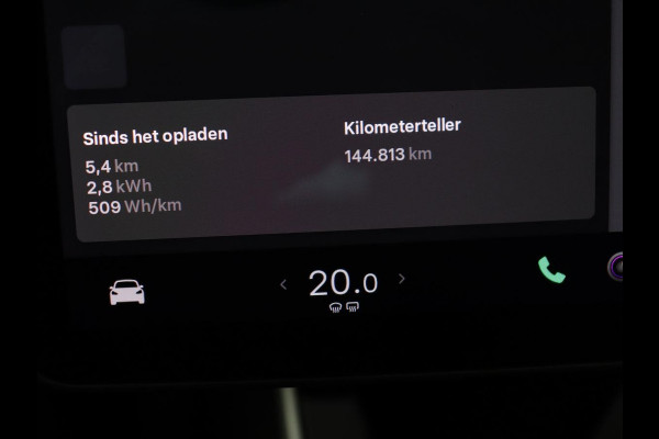 Tesla Model 3 Standard RWD Plus 60 kWh | SOH 87,7% | Autopilot | Trekhaak | Panoramadak | Leder | Stoelverwarming | Full LED | Camera | Navigatie | Keyless