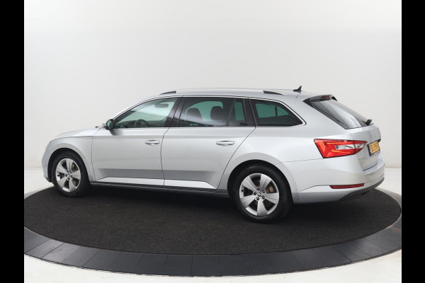 Škoda Superb 1.4 TSI iV Business Edition | SOH 87,2% | Camera | Carplay | Full LED | Digital Cockpit | Navigatie | Climate control | Cruise control | Bluetooth | Parkeerhulp | PHEV | Plug In
