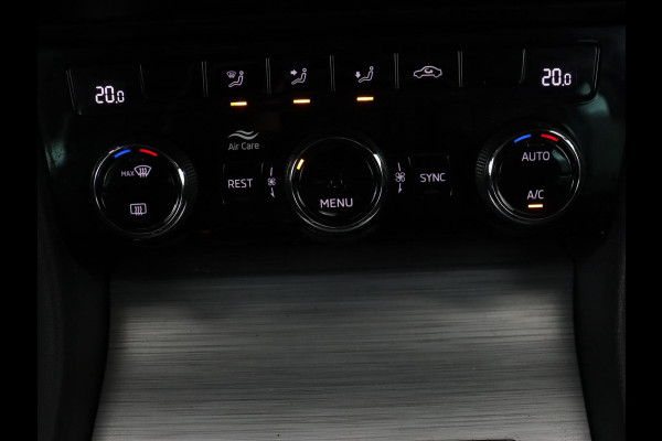Škoda Superb 1.4 TSI iV Business Edition | SOH 87,2% | Camera | Carplay | Full LED | Digital Cockpit | Navigatie | Climate control | Cruise control | Bluetooth | Parkeerhulp | PHEV | Plug In