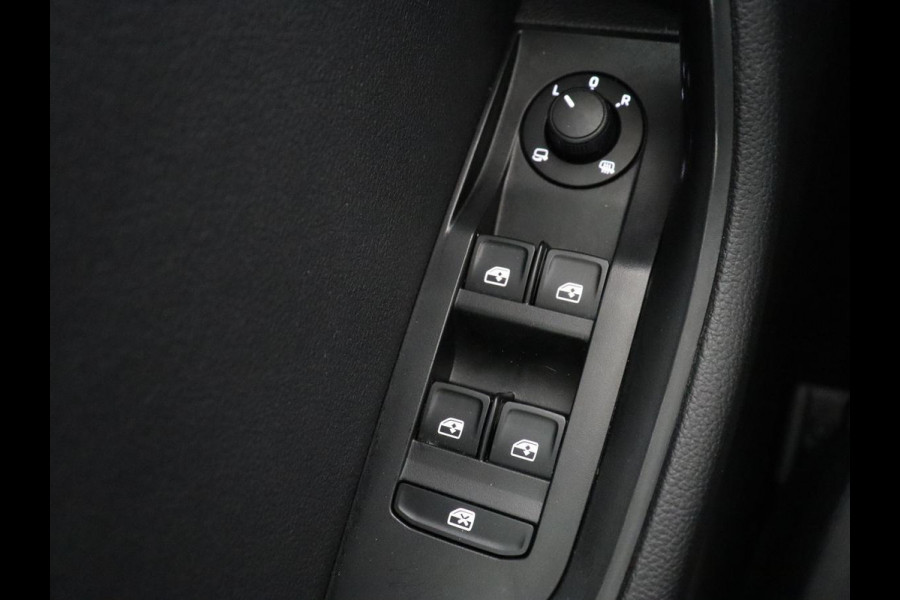 Škoda Superb 1.4 TSI iV Business Edition | SOH 87,2% | Camera | Carplay | Full LED | Digital Cockpit | Navigatie | Climate control | Cruise control | Bluetooth | Parkeerhulp | PHEV | Plug In