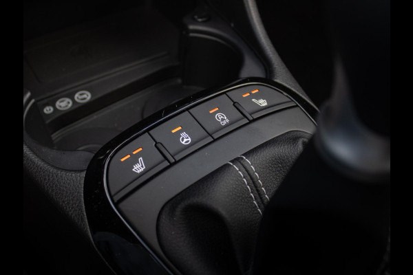 Kia Picanto 1.0 DPI GT-Line | Schuif/kanteldak | Stoel en stuurverwarming | Dode hoek assistent