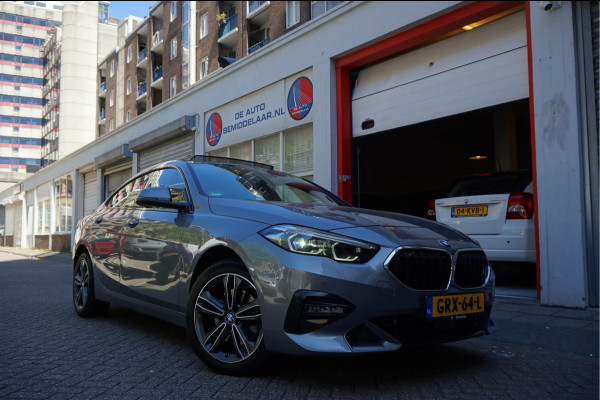 BMW 2 Serie Gran Coupé 218i | Panoramadak | Leer | Sportstoelen | M-Sport accenten | Verwarmd Sportstuur | Stoelverwarming | BMW onderhouden | 2/2026 beurt gehad |