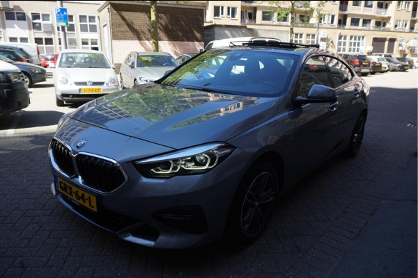 BMW 2 Serie Gran Coupé 218i | Panoramadak | Leer | Sportstoelen | M-Sport accenten | Verwarmd Sportstuur | Stoelverwarming | BMW onderhouden | 2/2026 beurt gehad |