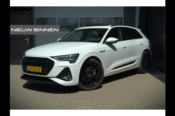 Audi e-tron e-tron 50 quattro Launch edition Black 71 kWh | Black Edition | Panoramadak | Memory Seat | Luchtvering | Adaptive Cruise Control | Keyless | Matrix LED | Stoelverwarming | NAP |