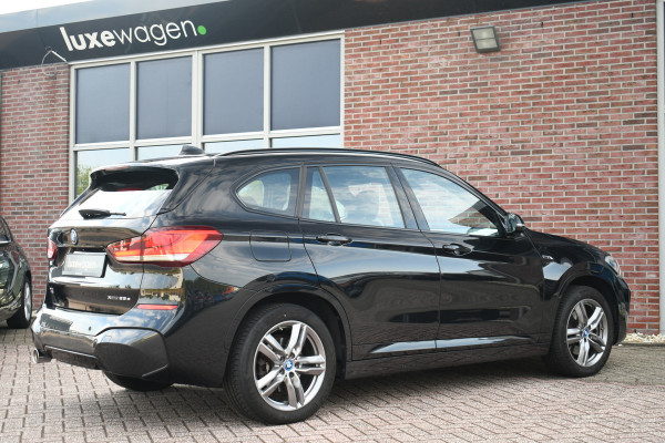 BMW X1 xDrive25e 220pk M-Sport Leder Stuurverw LED El-klep DAB BTW-auto!