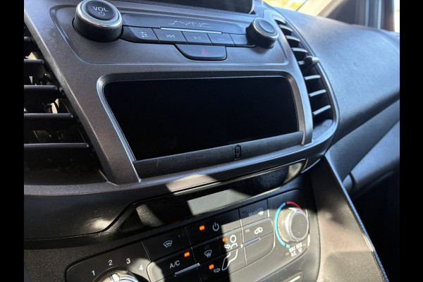 Ford Transit Connect 1.5 EcoBlue L1 Automaat Trekhaak Lederen bekleding Airco Cruise