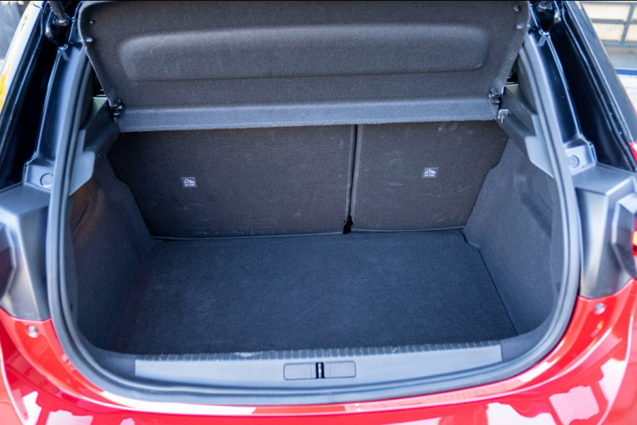 Opel Corsa 1.2 Turbo Hybrid GS|Prijs rijklaar incl. 12 mnd garantie| PDC Camera DAB Carplay/Android auto LMV