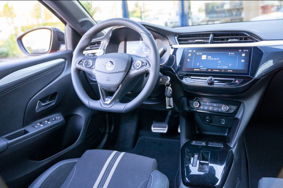 Opel Corsa 1.2 Turbo Hybrid GS|Prijs rijklaar incl. 12 mnd garantie| PDC Camera DAB Carplay/Android auto LMV