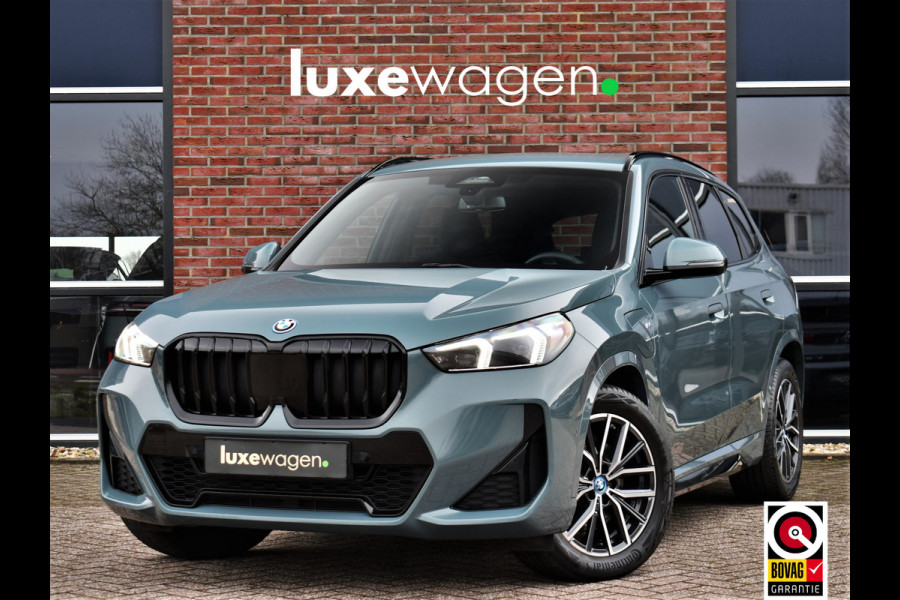 BMW X1 xDrive25e M-Sport Premium 18inch Leder Camera ACC-voorbereiding