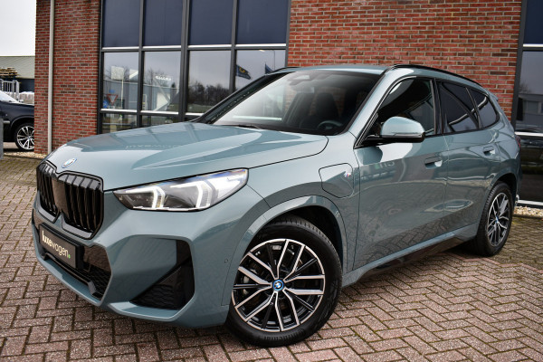 BMW X1 xDrive25e M-Sport Premium 18inch Leder Camera ACC-voorbereiding