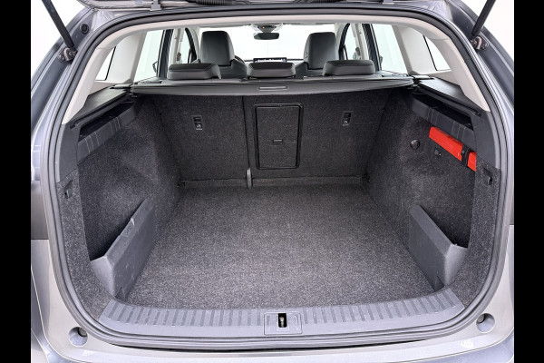Škoda ENYAQ iV 60 Trekhaak SOH 94% Camera Navi Ecc Apple Carplay Android Auto Pdc Keyless-go Led Lmv Bluetooth Rijstrooksensor P Assist 1.000KG Trekgewicht Origineel Nederlandse Auto