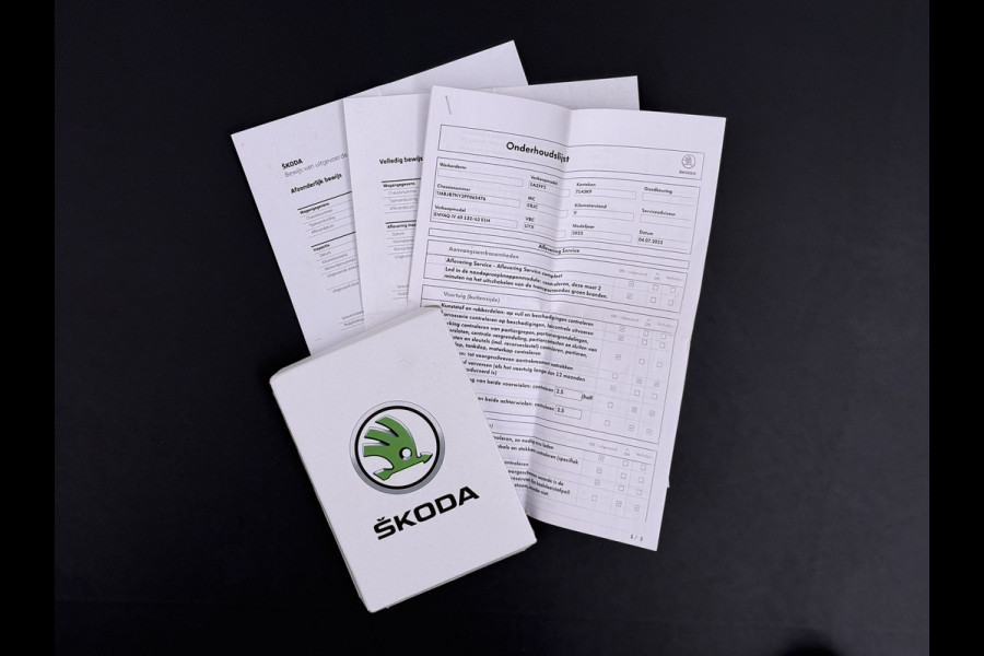 Škoda ENYAQ iV 60 Trekhaak SOH 94% Camera Navi Ecc Apple Carplay Android Auto Pdc Keyless-go Led Lmv Bluetooth Rijstrooksensor P Assist 1.000KG Trekgewicht Origineel Nederlandse Auto