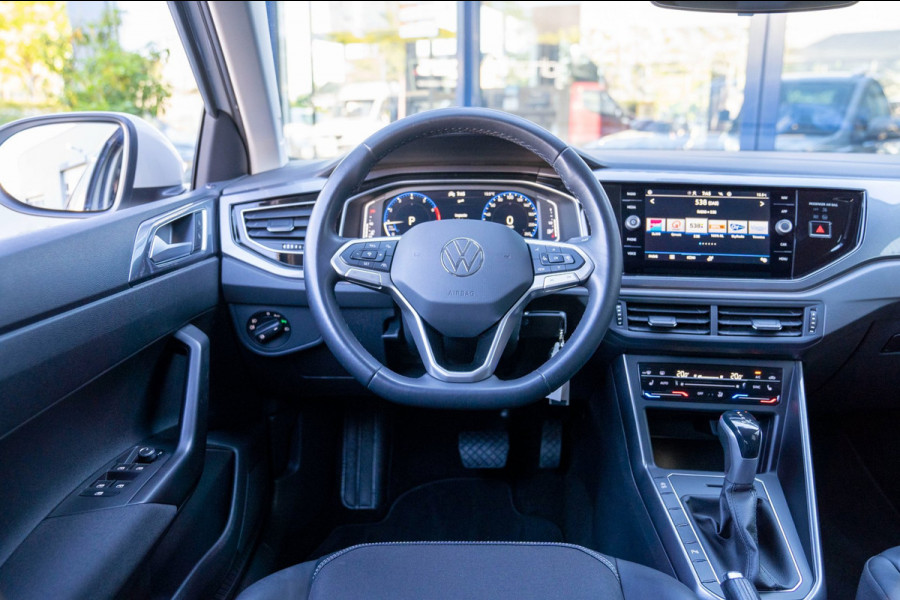 Volkswagen Taigo 1.0 TSI Life Business|Prijs rijklaar incl 12 mnd garantie| Stoelverwarming PDC Camera DAB LMV Trekhaak