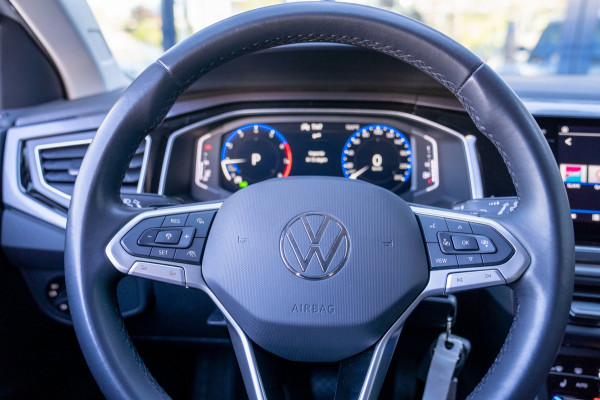 Volkswagen Taigo 1.0 TSI Life Business|Prijs rijklaar incl 12 mnd garantie| Stoelverwarming PDC Camera DAB LMV Trekhaak