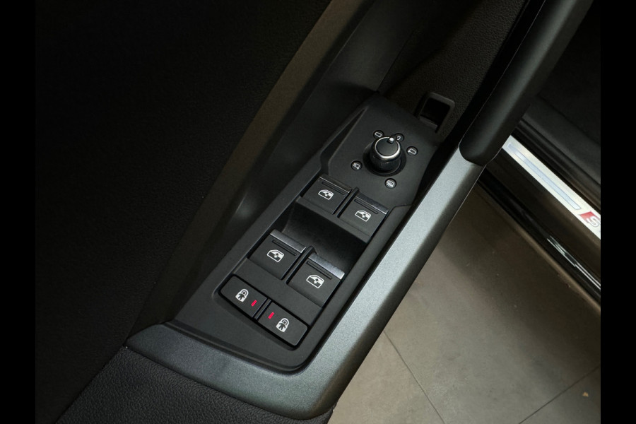Audi Q3 Sportback 35 TFSI 3x S Line Pano|Sfeer|Keyles|Trekhaak