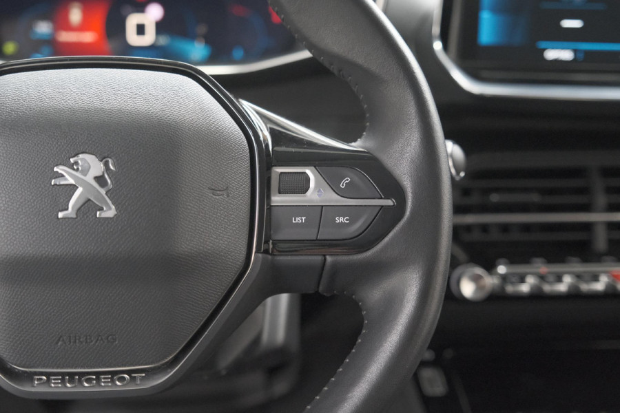 Peugeot 208 PureTech 100 Blue Lease Allure | Allseason Banden | Camera | Navigatie | Parkeersensoren