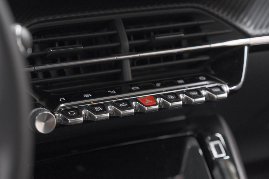 Peugeot 208 PureTech 100 Blue Lease Allure | Allseason Banden | Camera | Navigatie | Parkeersensoren