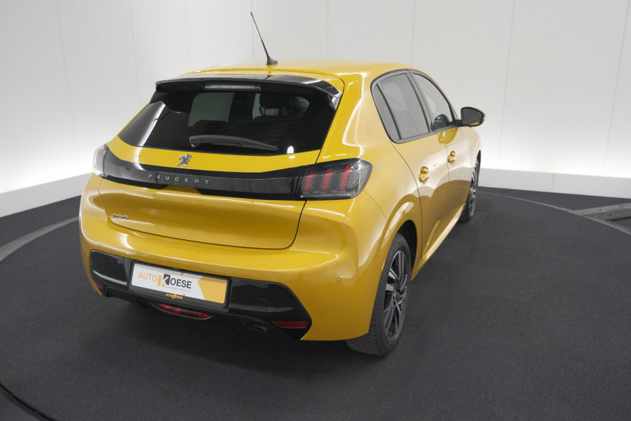 Peugeot 208 PureTech 100 Blue Lease Allure | Allseason Banden | Camera | Navigatie | Parkeersensoren