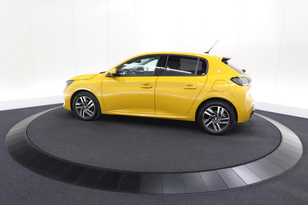 Peugeot 208 PureTech 100 Blue Lease Allure | Allseason Banden | Camera | Navigatie | Parkeersensoren
