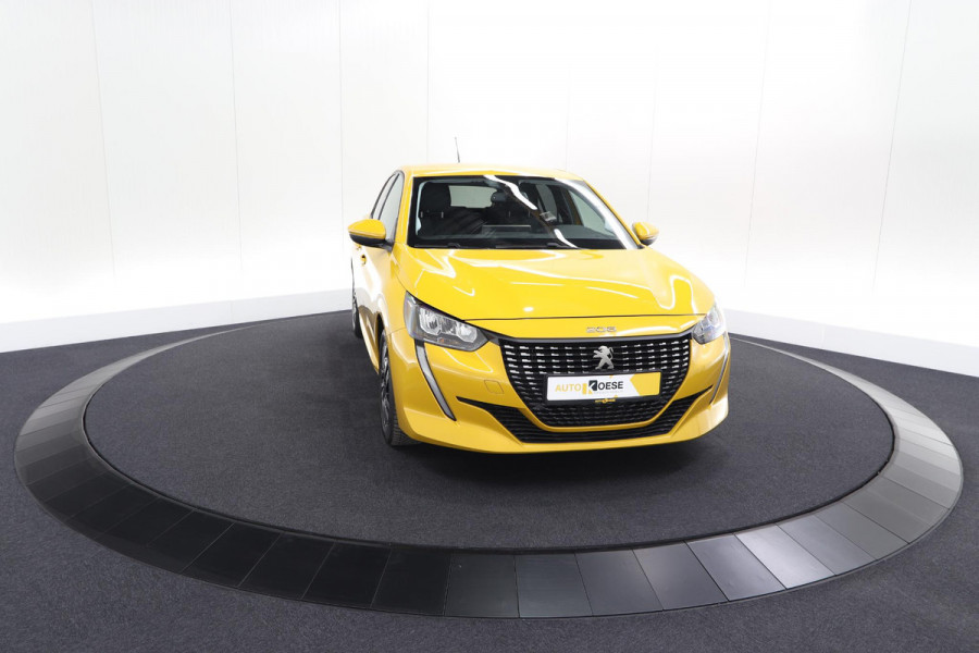 Peugeot 208 PureTech 100 Blue Lease Allure | Allseason Banden | Camera | Navigatie | Parkeersensoren