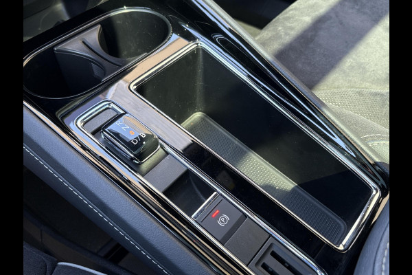 Škoda ENYAQ iV 80 Sportline | Panoramadak | Wegklapbare Trekhaak | Achteruitrijcamera | 21 Inch |