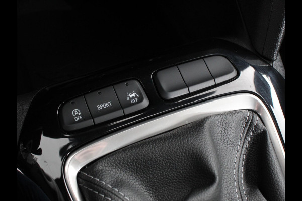 Opel Corsa 1.2 Turbo GS Navigatie Apple Carplay/Android Auto Digitale Cockpit Airco Cruise Control Lichtmetalen Velgen