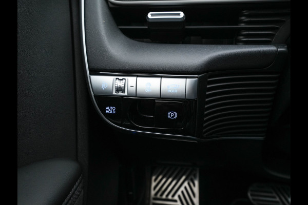 Hyundai IONIQ 5 Lounge 73kWh [ 3-Fase-11kW ] {SOH-97%} (INCL-BTW) Aut *HEATPUMP | LEATHER | BOSE-SOUND | FULL-LED | ADAPTIVE-CRUISE | BLINDSPOT | DIGI-COCKPIT | AMBIENTLIGHT | DAB | SHIFTPADDLES | HEAD-UP | NAVI-FULLMAP | KEYLESS | ...