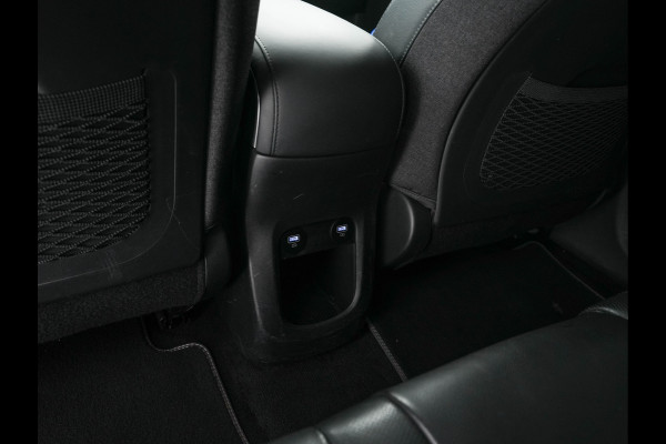 Hyundai IONIQ 5 Lounge 73kWh [ 3-Fase-11kW ] {SOH-97%} (INCL-BTW) Aut *HEATPUMP | LEATHER | BOSE-SOUND | FULL-LED | ADAPTIVE-CRUISE | BLINDSPOT | DIGI-COCKPIT | AMBIENTLIGHT | DAB | SHIFTPADDLES | HEAD-UP | NAVI-FULLMAP | KEYLESS | ...