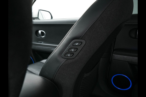 Hyundai IONIQ 5 Lounge 73kWh [ 3-Fase-11kW ] {SOH-97%} (INCL-BTW) Aut *HEATPUMP | LEATHER | BOSE-SOUND | FULL-LED | ADAPTIVE-CRUISE | BLINDSPOT | DIGI-COCKPIT | AMBIENTLIGHT | DAB | SHIFTPADDLES | HEAD-UP | NAVI-FULLMAP | KEYLESS | ...